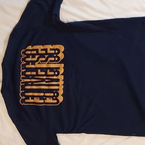 Men's medium converse t shirt.